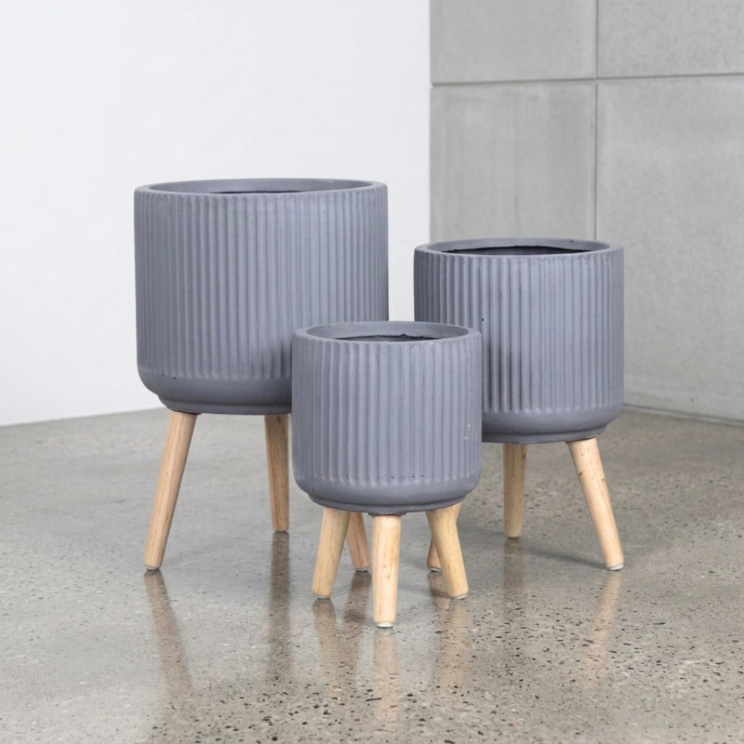 Corrugated Cylinder Stand - Brushed Concrete